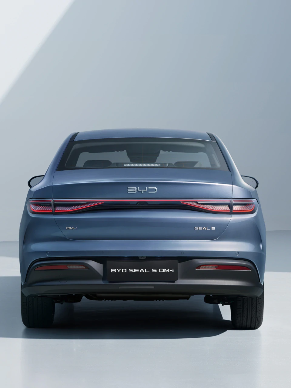 尊龙人生就是搏 SEAL U